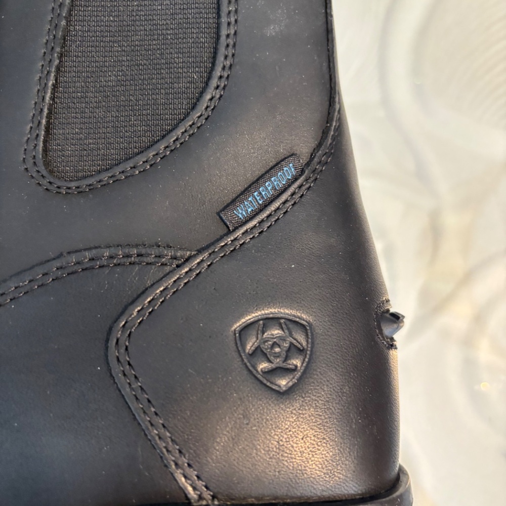 Ariat Heritage IV Zip waterproof Boots in black size 7 - Picture 5 of 16
